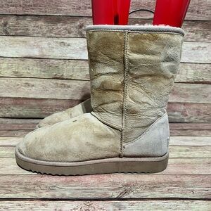 Ugg Classic Short Boots